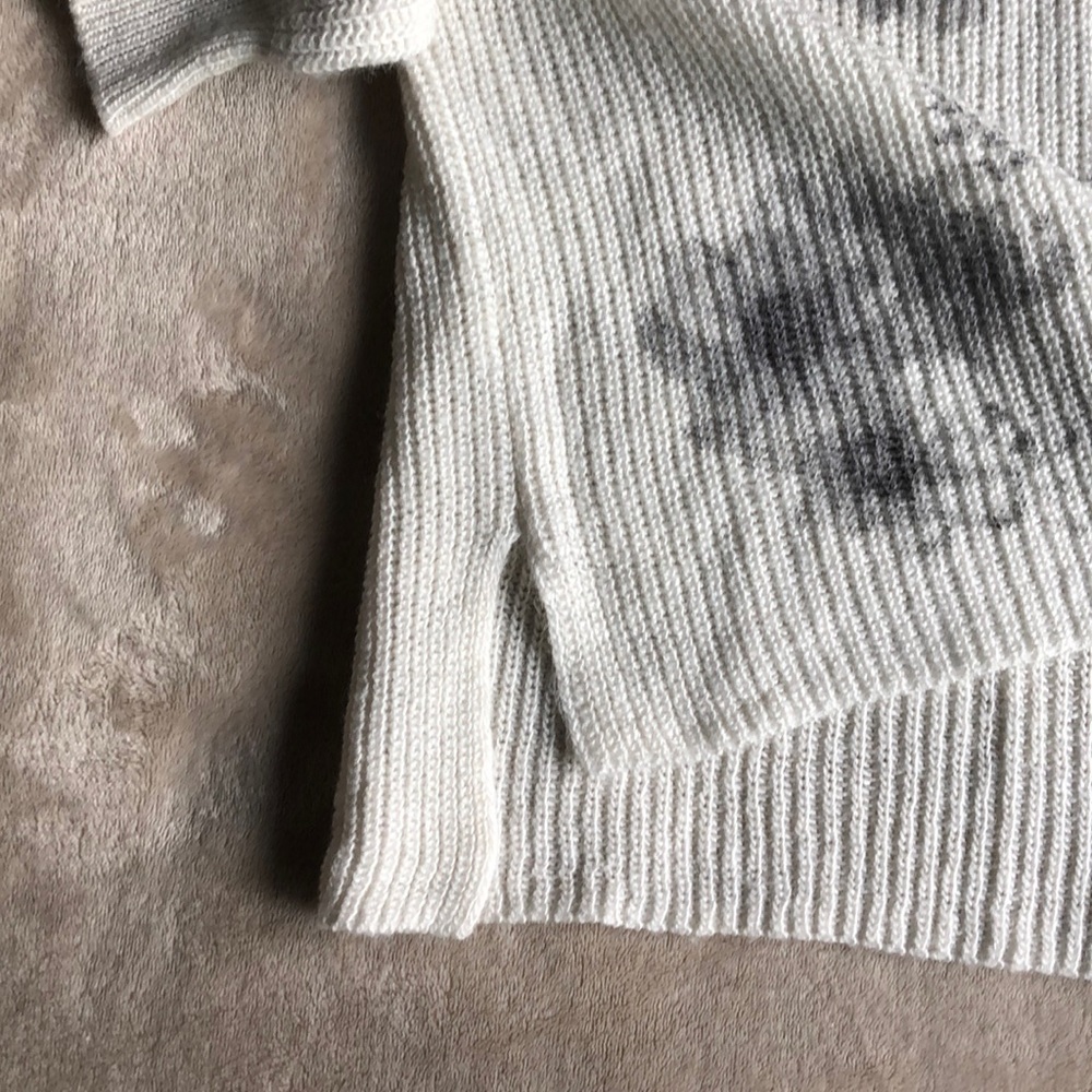 Point Zero sweater - Picture 2 of 4